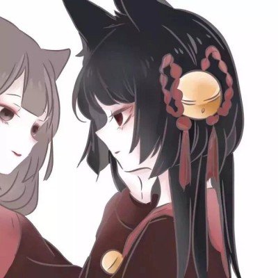 杭州“挖鼻孔”长颈鹿走红